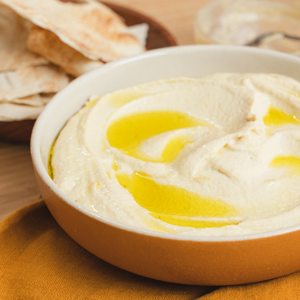 Easy blender hummus recipe Luvele AU