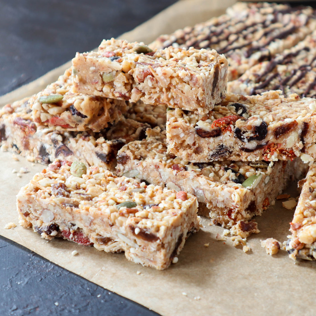 Super nut and seed energy bars